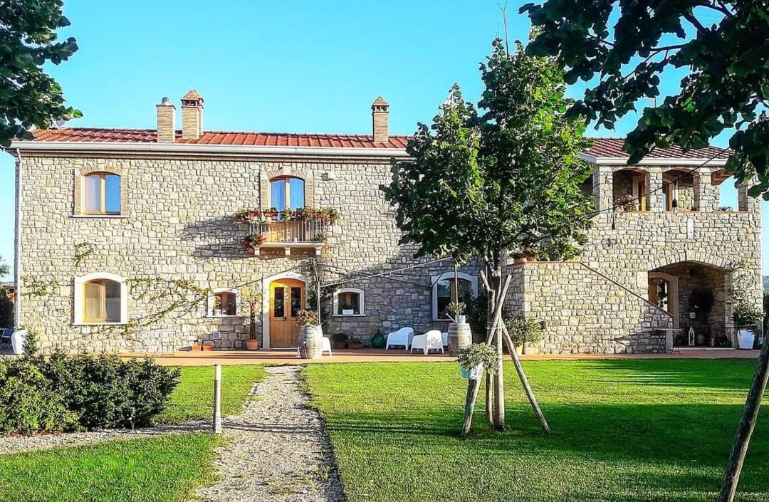 Masseria Fontana Dei Fieri Pietrelcina Buitenkant foto